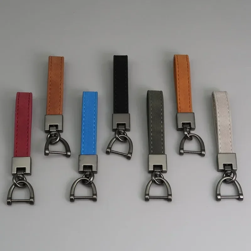 Винтажный металлический брелок – обзор и цена Leatherwork Keychain